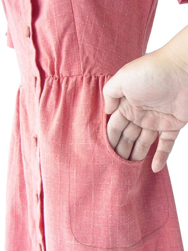 ヨーロッパ古着  60年代フランス製 マゼンダピンク X デザインポケット付き ヴィンテージ ワンピース 25FC005