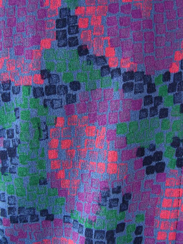 ヨーロッパ古着 70年代フランス製 スレート X ピンク・ブルー レトロ柄 ボウタイ ワンピース 25FC110