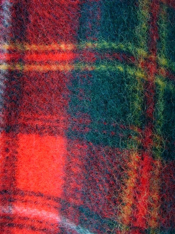 【送料無料】フランス買い付け 60年代製 レッド X タータンチェック  フード付き ヴィンテージ ウール ケープ 25FC119【ヨーロッパ古着】