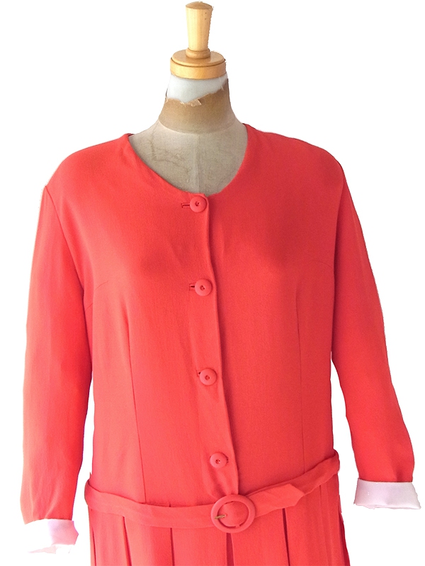 ヨーロッパ古着 フランス買い付け 70年代製 レッド X ホワイト 共布ベルト付き ヴィンテージ プリーツ ワンピース 25FC201