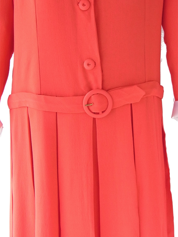 ヨーロッパ古着 フランス買い付け 70年代製 レッド X ホワイト 共布ベルト付き ヴィンテージ プリーツ ワンピース 25FC201