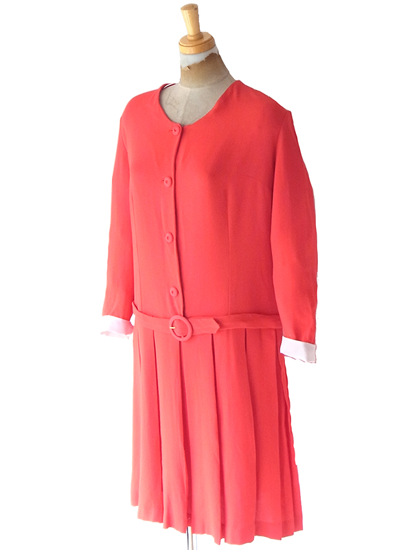 ヨーロッパ古着 フランス買い付け 70年代製 レッド X ホワイト 共布ベルト付き ヴィンテージ プリーツ ワンピース 25FC201