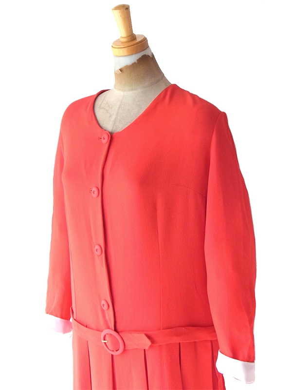 ヨーロッパ古着 フランス買い付け 70年代製 レッド X ホワイト 共布ベルト付き ヴィンテージ プリーツ ワンピース 25FC201