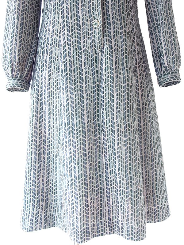 ヨーロッパ古着 フランス買い付け 60年代製 グレイ X スレート ヘンリボーン柄 ヴィンテージ ワンピース 25FC203