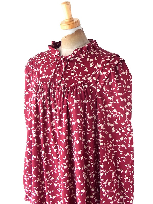 ヨーロッパ古着 フランス買い付け 70年代製 バーガンディー X ホワイト リーフ柄 ヴィンテージ ワンピース 25FC300