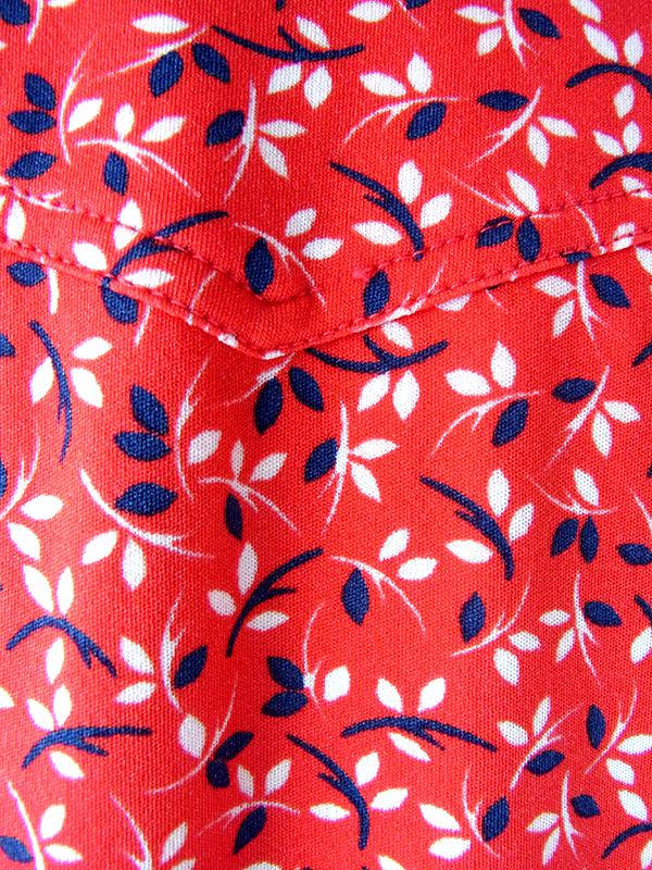 ヨーロッパ古着 70年代フランス製 レッド X ブルー・ホワイト 小花柄 ヴィンテージ ワンピース 25FC301