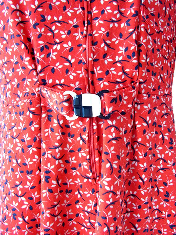 ヨーロッパ古着 70年代フランス製 レッド X ブルー・ホワイト 小花柄 ヴィンテージ ワンピース 25FC301