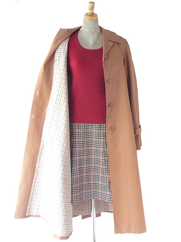 【送料無料】フランス買い付け 60年代製 ライトブラウン X チェック柄裏地 Aライン ヴィンテージ コート 25FC308【ヨーロッパ古着】