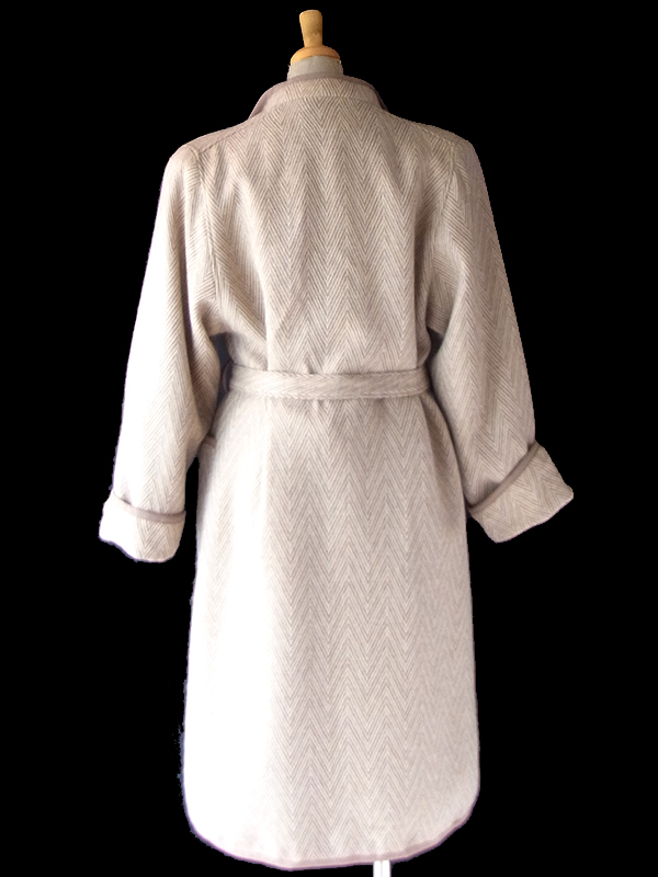 【送料無料】フランス製 ライトベージュ X 共布ベルト付き ヘンリボーン ウール ローブコート 26FC000【ヨーロッパ古着】