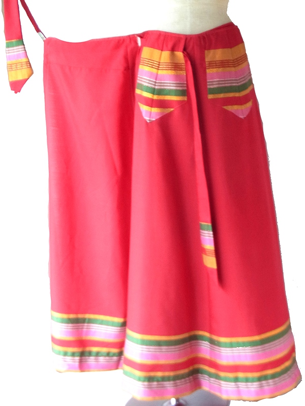 フランス買付け レッド X チロリアン調フォークロア織り柄 ポケット付き ロング 巻きスカート 26FC008