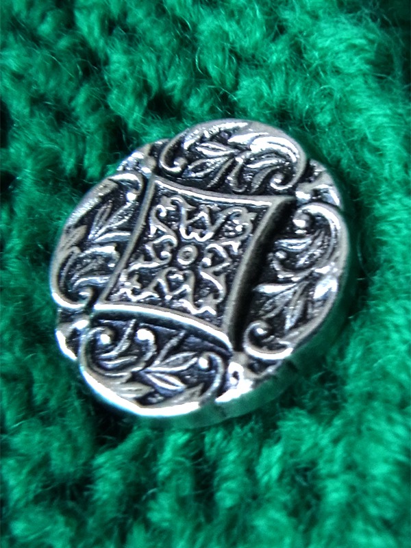 ヨーロッパ古着 フランス買付け 刻印入りシルバーボタン 鹿の子編み風 ウール カーディガン 26FC010