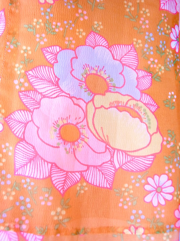 【送料無料】フランス買付け 70年代製 オレンジ X ピンク・パープル 花柄 プリーツ切り替え ワンピース 26FC200【ヨーロッパ古着】