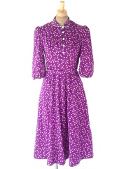 ヨーロッパ古着ヴィンテージワンピースがたくさん 連日新商品入荷