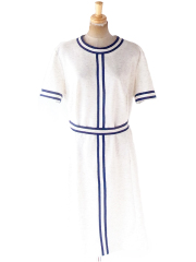 ヨーロッパ古着ヴィンテージワンピースがたくさん 連日新商品入荷