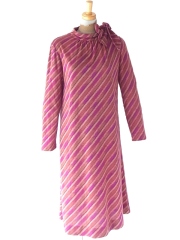 フランス買い付け 70年代製 パープル X ゴールド ストライプ 襟元リボン ヴィンテージ ワンピース 24FC411