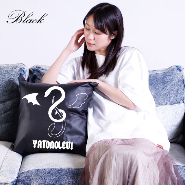 受注期間限定！夜刀レヴィコラボ企画！コラボクッション◇夜刀レヴィ