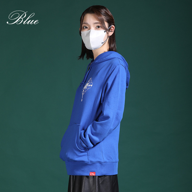 ジュンロペパーカーL size新品同様！ ROPÉ(ロペ) / 【新色追加】ダンボールニットサイドファスナー