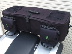 四輪バギー用キャリアバッグ