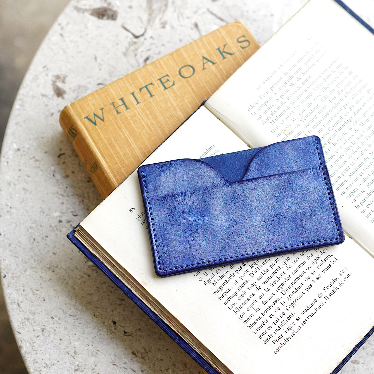 Symmetry card case Alaska Blue