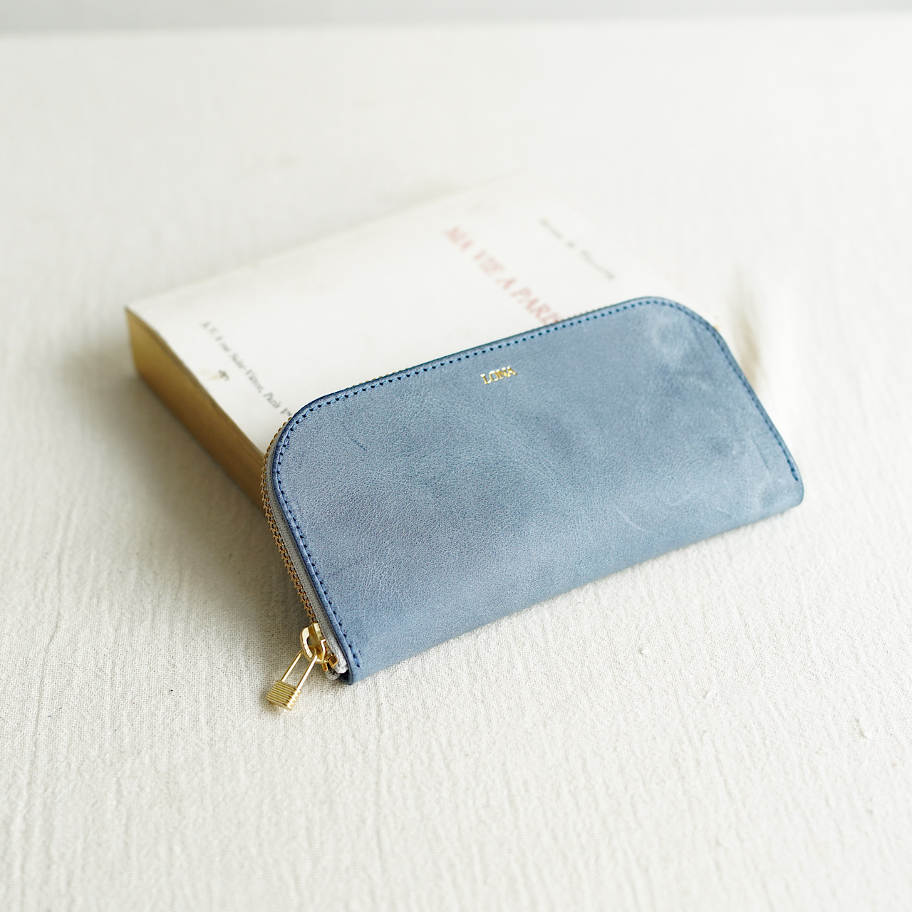 Round pen case SIBILLA Marine【即納】