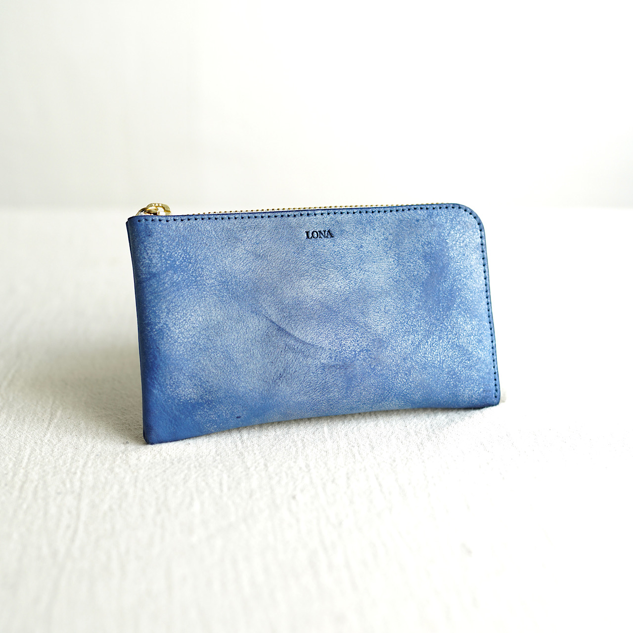 L-zip long wallet Alaska Blue