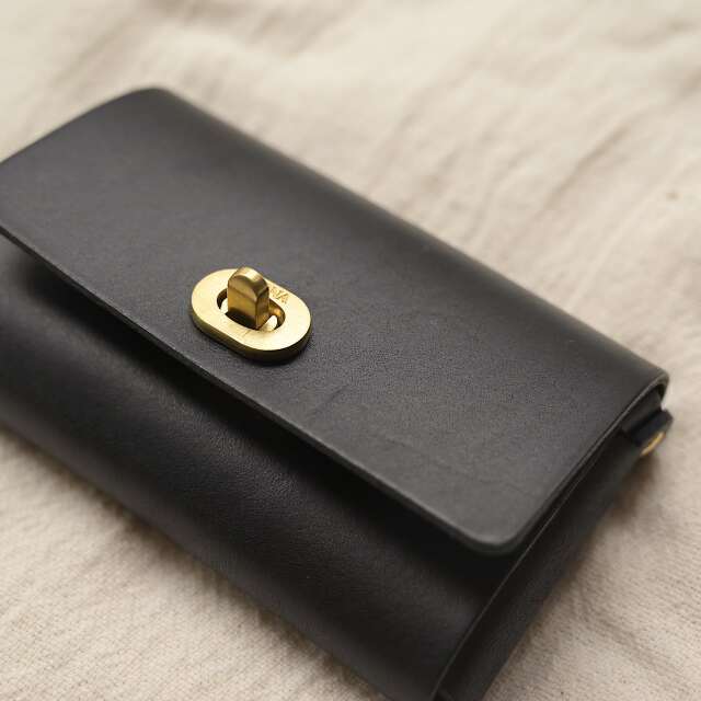 Clasp-O card case -ento-