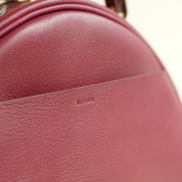 Cattleya〈カトレア〉