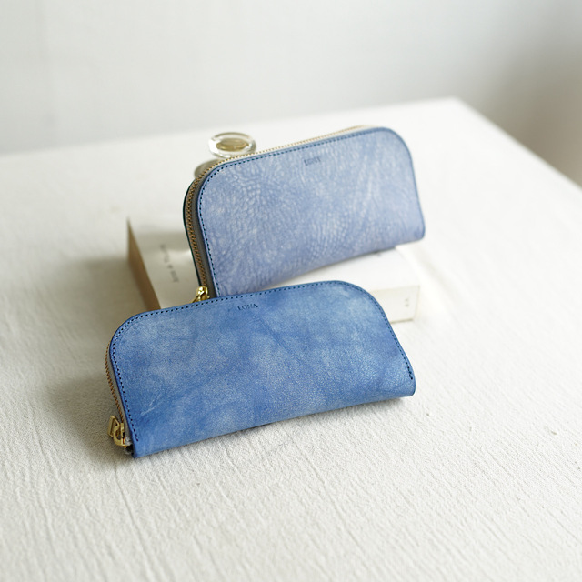 Round pen case Alaska Blue