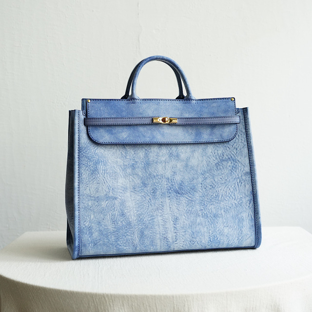 TOTE BAG レザープロダクト LONA