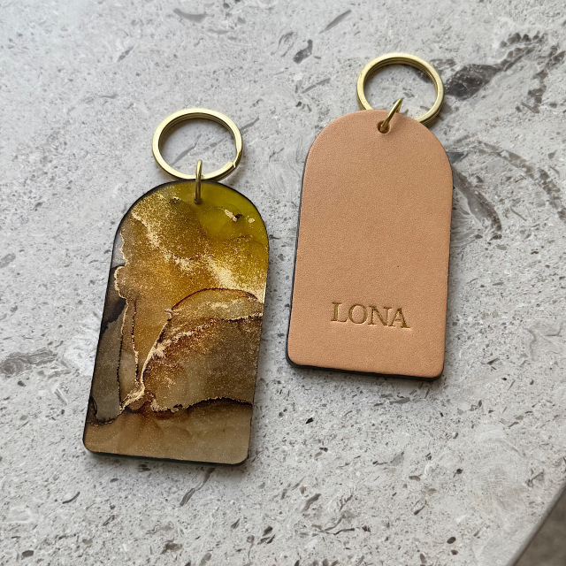 LIMITED レザープロダクト LONA