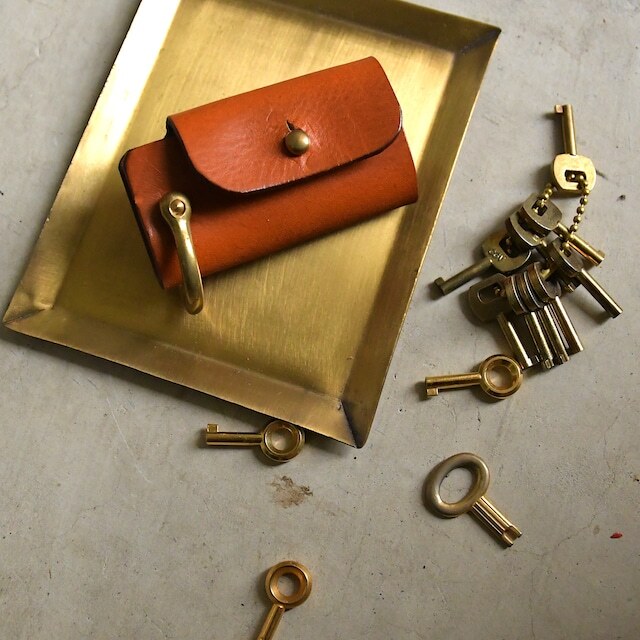 MINIMUM key case