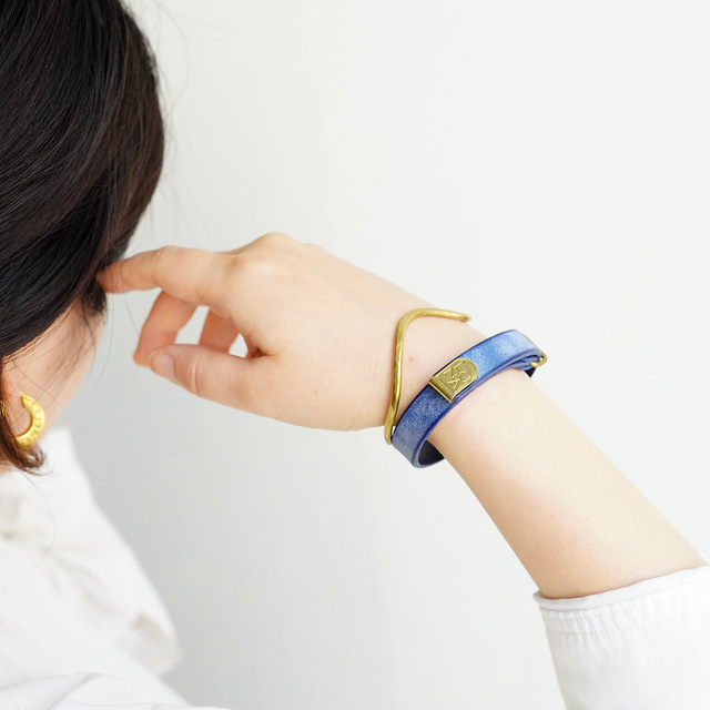 Lunette bracelet (ロック付き仕様）Alaska Blue