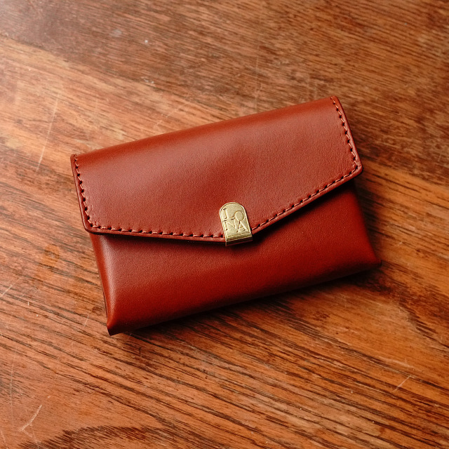 Lunette card case [terracotta brown]
