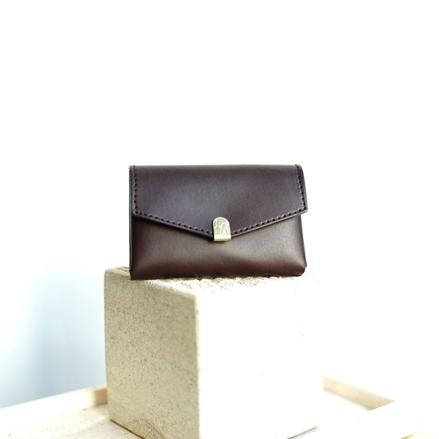 Lunette card case
