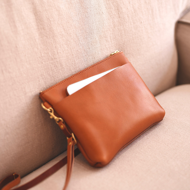 Sleek sacoche -middle-