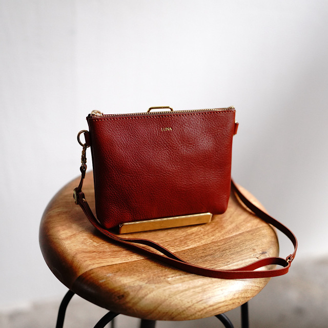 Sleek sacoche -small-terracotta brown