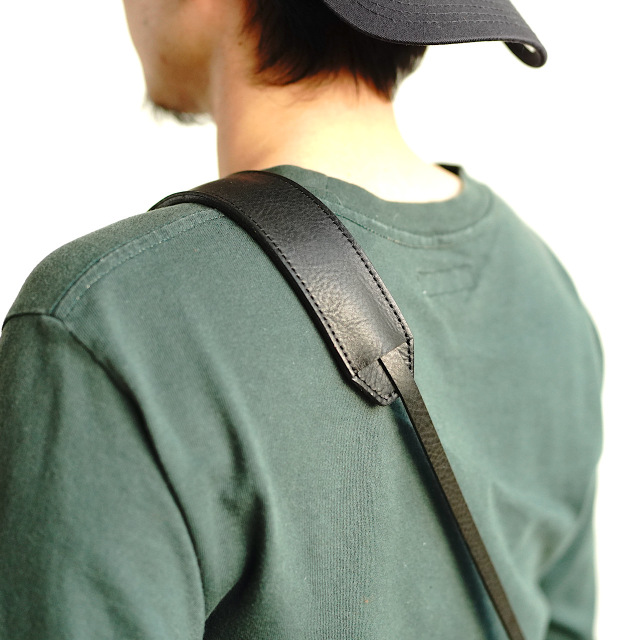 Semi-custom made レザープロダクト LONA