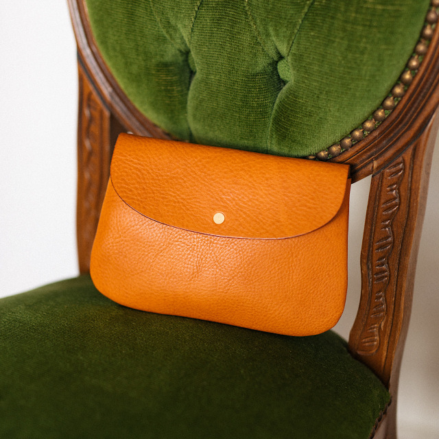 Flap pouch