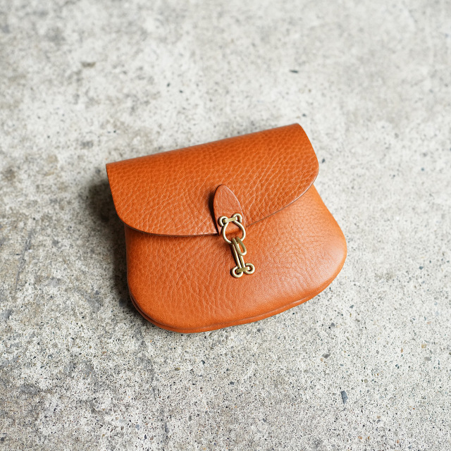 【希少・限定】 LONA flap pouch M ブラウニー Flap pouch レザープロダクト LONA
