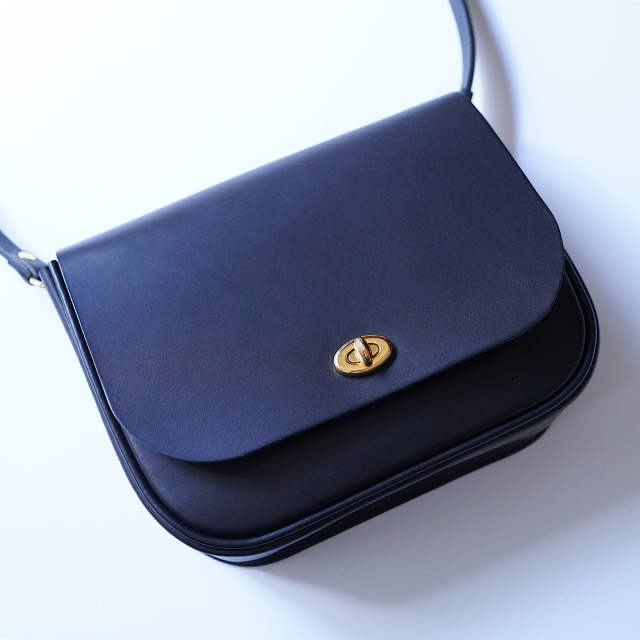 LONA Clasp-H shoulder small ショルダーバッグ Clasp-H shoulder bag