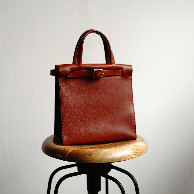 TOTE BAG レザープロダクト LONA