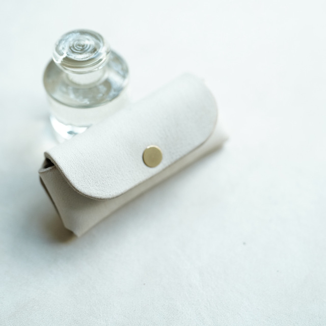 Bit case Alaska ivory