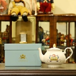 【新品】Fortnum & Masonエリザベス女王2世戴冠60周年ティーポット FM-20【箱入】