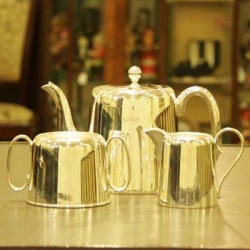 【中古】The Savoy Hotel（サヴォイホテル） ホテル用3点ティーセット sv-06【アンティーク】【イギリス製】【シルバープレート】