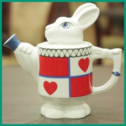 【中古】ホワイト・ラビットのティーポット COLL-120【英国（イギリス）】【未使用】【装飾ティーポット】