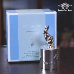 【中古】WEDGWOOD(ウェッジウッド) ピーターラビット トゥースボックス 箱付き w-030 【アンティーク】【イギリス製】《2025/2/27掲載》