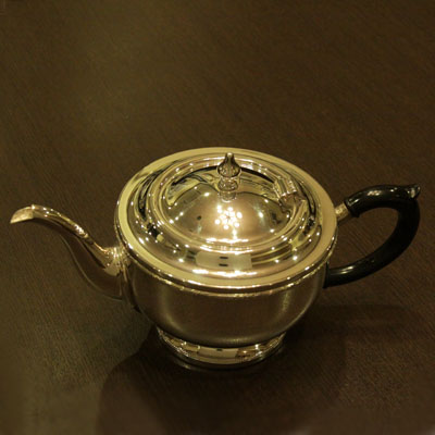 harrods（ハロッズ）家庭用4点ティーセット HR-629【アンティーク