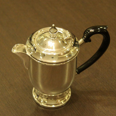 harrods（ハロッズ）家庭用4点ティーセット HR-629【アンティーク
