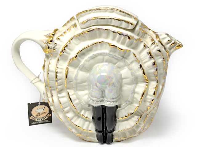 【夜中Sale】英国製　ティーポット Teapottery BathTeapot Swineside Teapottery Bathtub Teapot