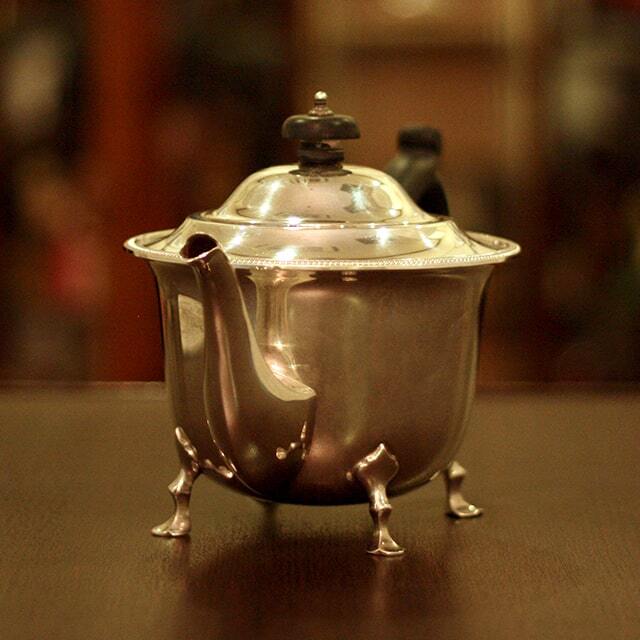 【 Mappin & Webb 】ティーサービス 3点　マッピンアンドウェッブ 中古】Mappin&Web(マッピン&ウェッブ) 家庭用3点ティーセット MW-229